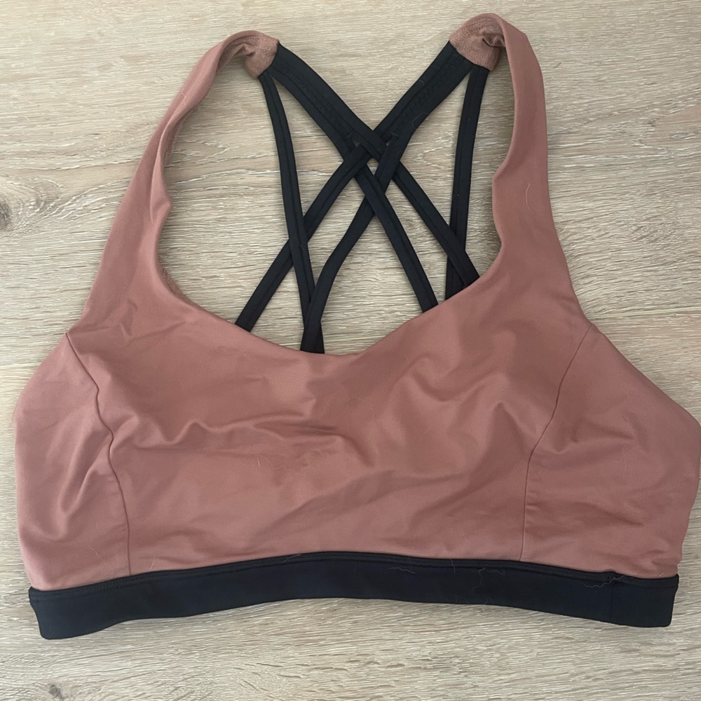 Lululemon Free to be Serene